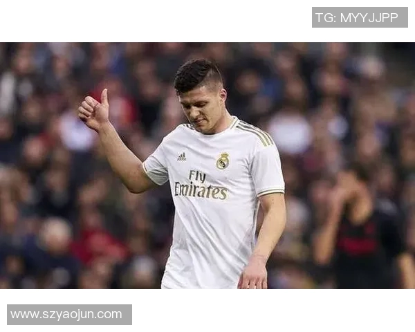 瘦小身材却拥有超强爆发力的足球天才球星盘点 瘦小身材却拥有超强爆发力的足球天才球星盘点